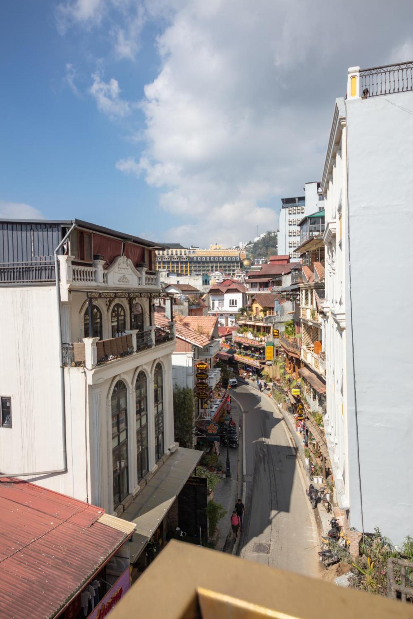 Central Sapa Charm Hotel Bagian luar foto