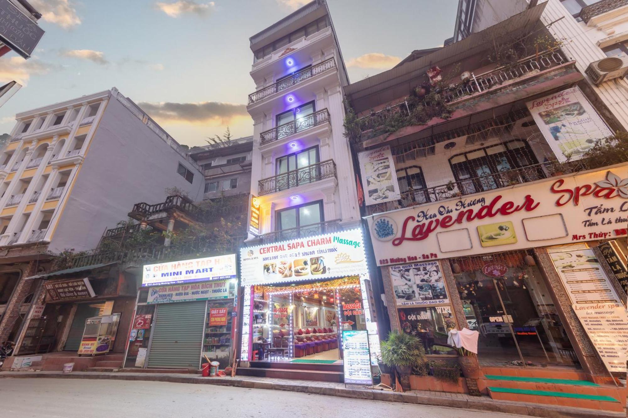 Central Sapa Charm Hotel Bagian luar foto